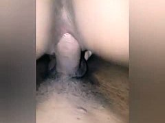 Κολομβιανή πορνοστάρ με μεγάλο κώλο παλεύει με τεράστιο πέος