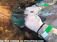 MILF Kendra Kox gibt einem großen schwarzen Schwanz unter Wasser einen Blowjob
