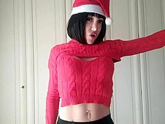 Cchantal Channel's hottest Christmas cosplay video